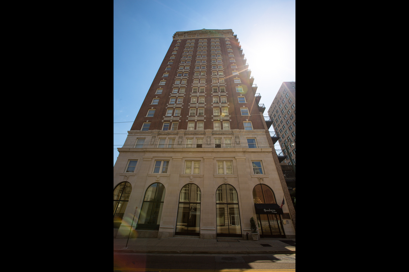 goodwyn condominiums facade